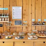 Hotel Almanarre Plage - Hotel Eco-Responsable Face A La Mer
